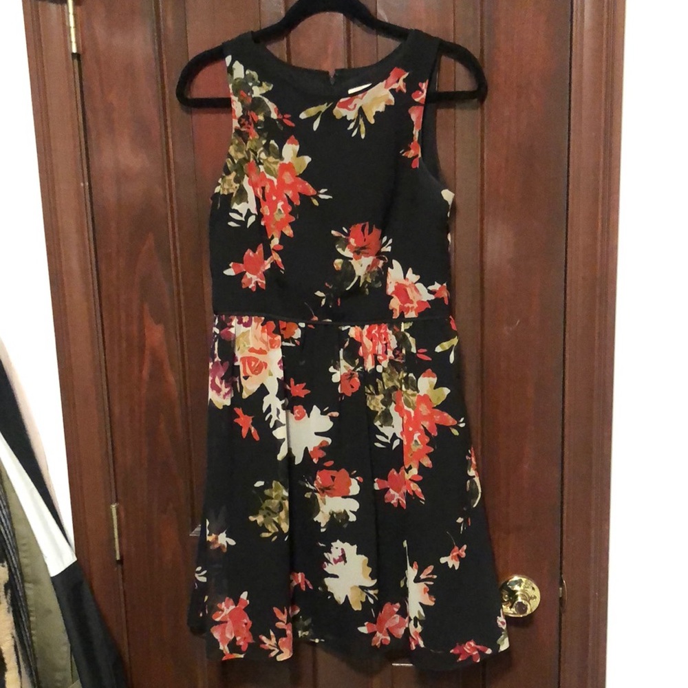 Excellent Condition Floral Dress Ann Taylor Loft
